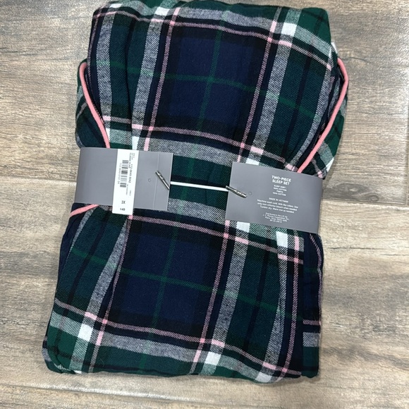 Pjs set - Picture 2 of 3